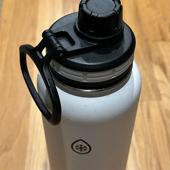 ThermoFlask white screw top with screw flip lid great pre owned condition 40oz - Picture 3 of 6
